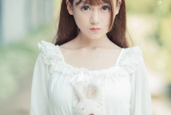 反差婊吃瓜红料爆料免费,揭秘娱乐圈红料风云